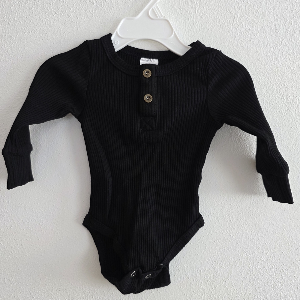 Little One Shop Black Ribbed Long Sleeve Bodysuit 6Mo